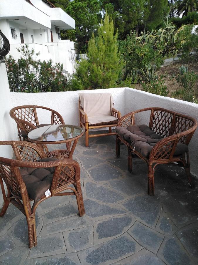 Rebekka'S Guest House Elani Siviri Dış mekan fotoğraf